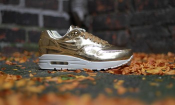 Nike Air Max Liquid metal